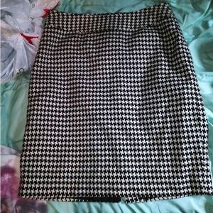 Worthington skirt